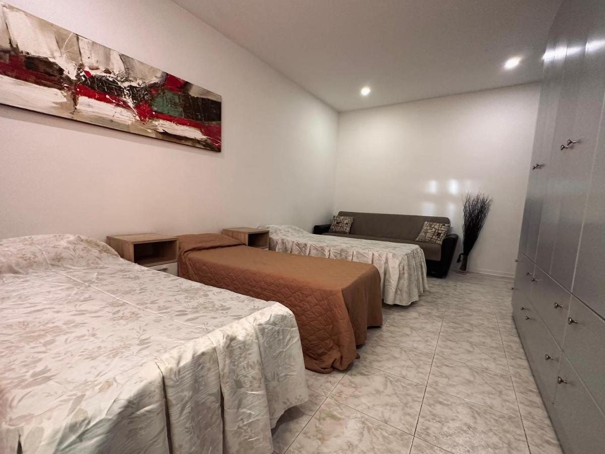 Sea La Vie Apartment *